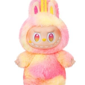 (NEW IN BOX) LABUBU- loyalty